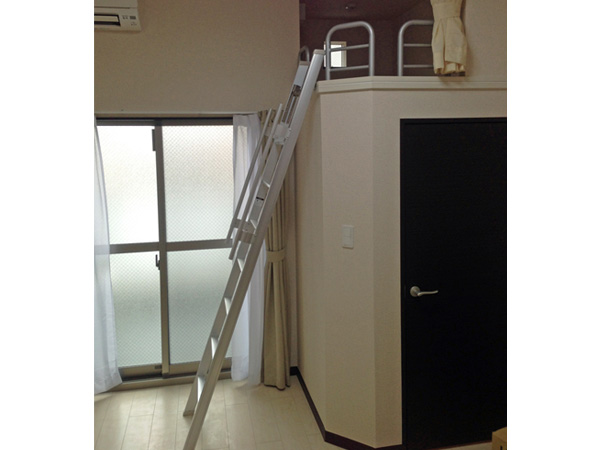 Sub Image 6