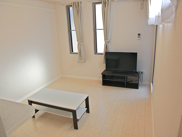 Sub Image 4