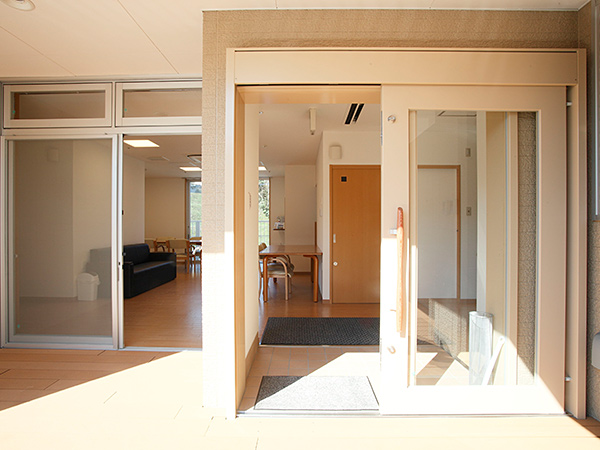 Sub Image 6
